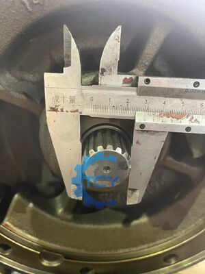 SWING MOTOR R140LC-9 39Q4-10150 39Q4-10151 38Q4-10150 SWING DRIVE